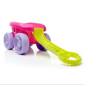 Mega blocks scoop wagon with blocks to build